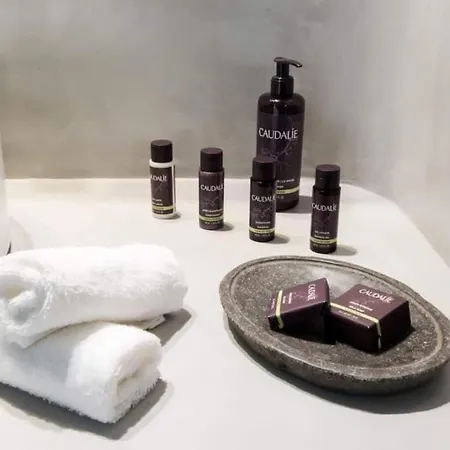 Jonaz Rooms & Suites Guest house 3*