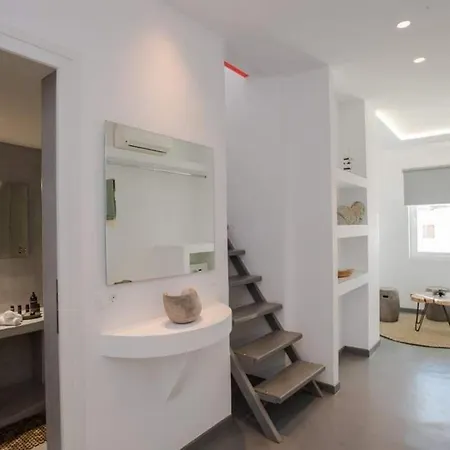 Jonaz Rooms & Suites ゲストハウス