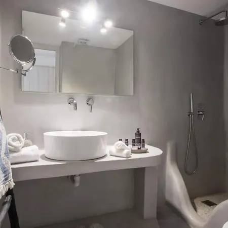 Jonaz Rooms & Suites ゲストハウス