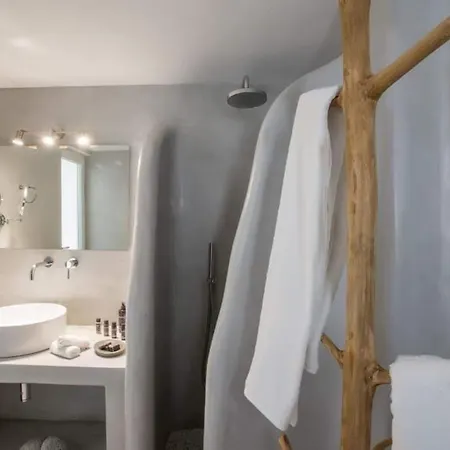 Jonaz Rooms & Suites ゲストハウス 3*
