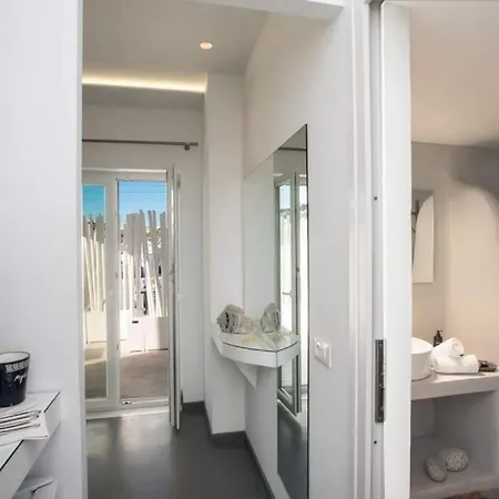 Jonaz Rooms & Suites ゲストハウス