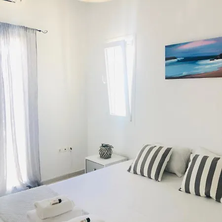 Jonaz Rooms & Suites 3*